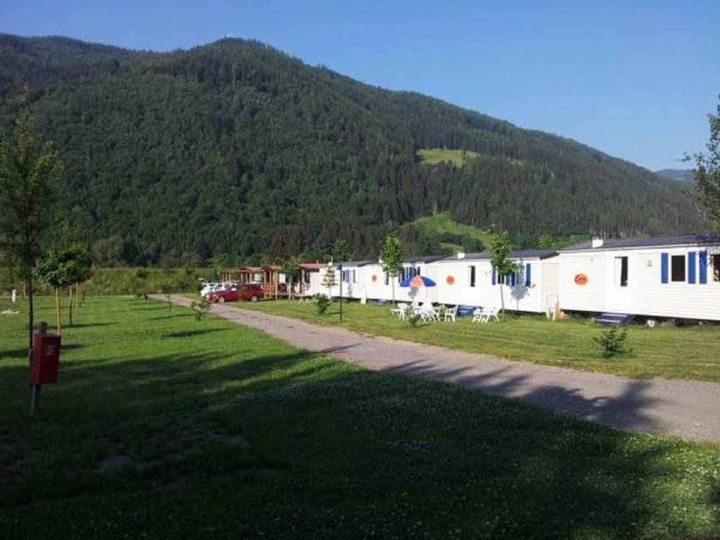 Hotel Victoria Camping Bella Austria Peterdorf Exterior foto